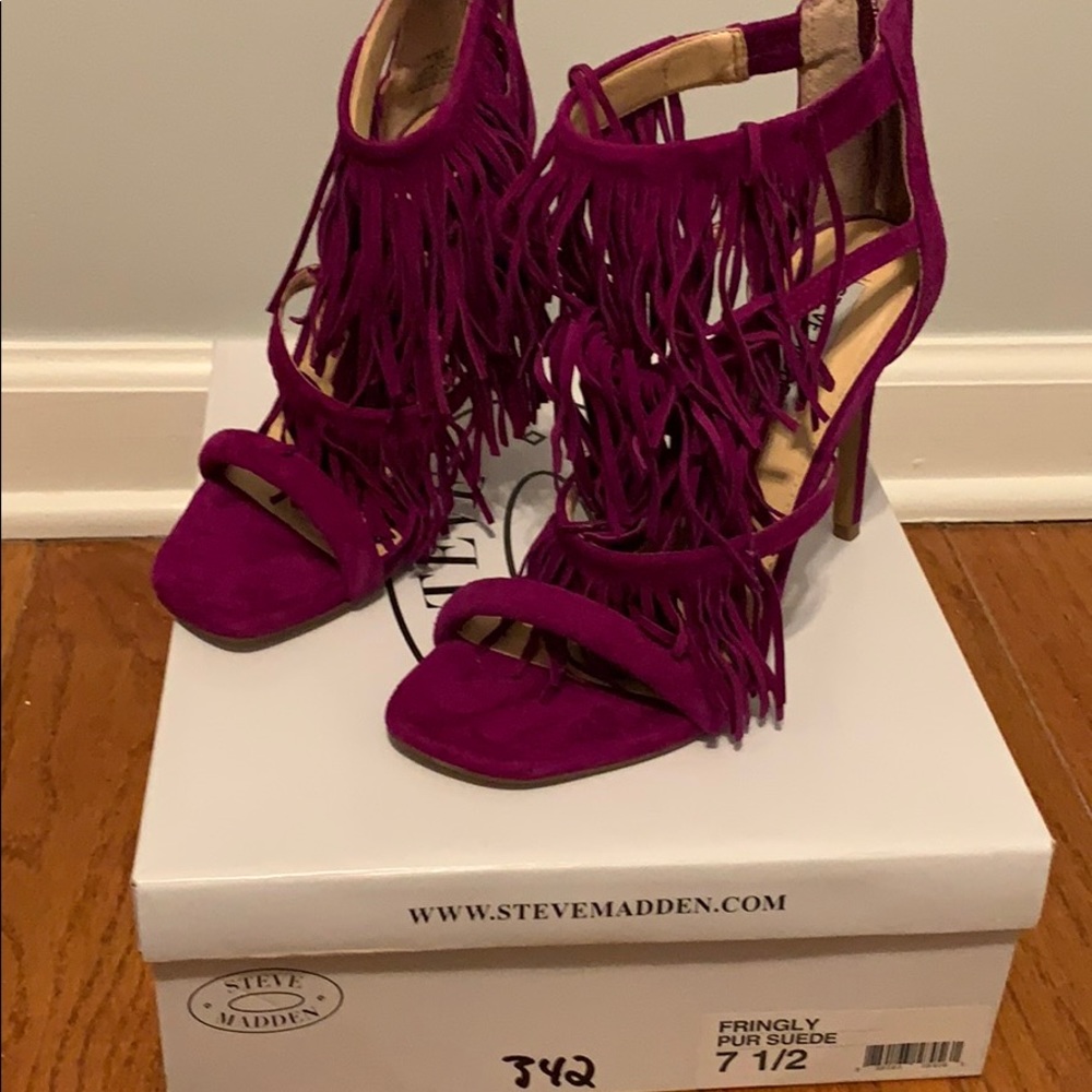 Brand new Steve Madden fringly our suede